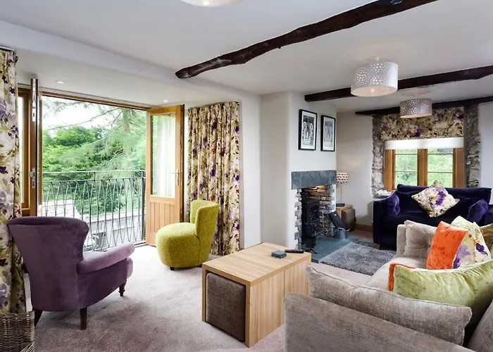 度假居 The Cosy Peacock 温德米尔