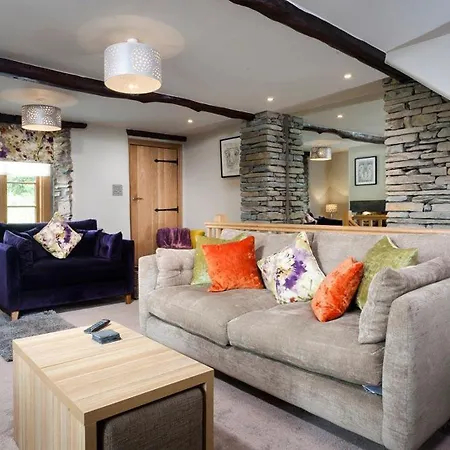 別荘 The Cosy Peacock *